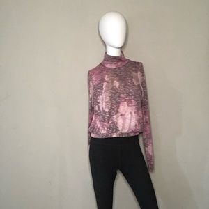 2/$7 ✨ Tie-Dye Pink Mock Neck w/ Cute Details